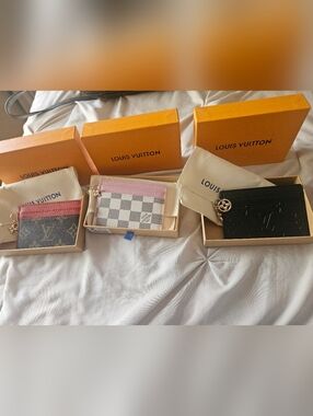Black And Red, Pink & White, And Black Card Holder